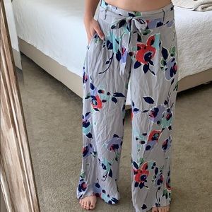 Anthropologie wise leg floral pants.